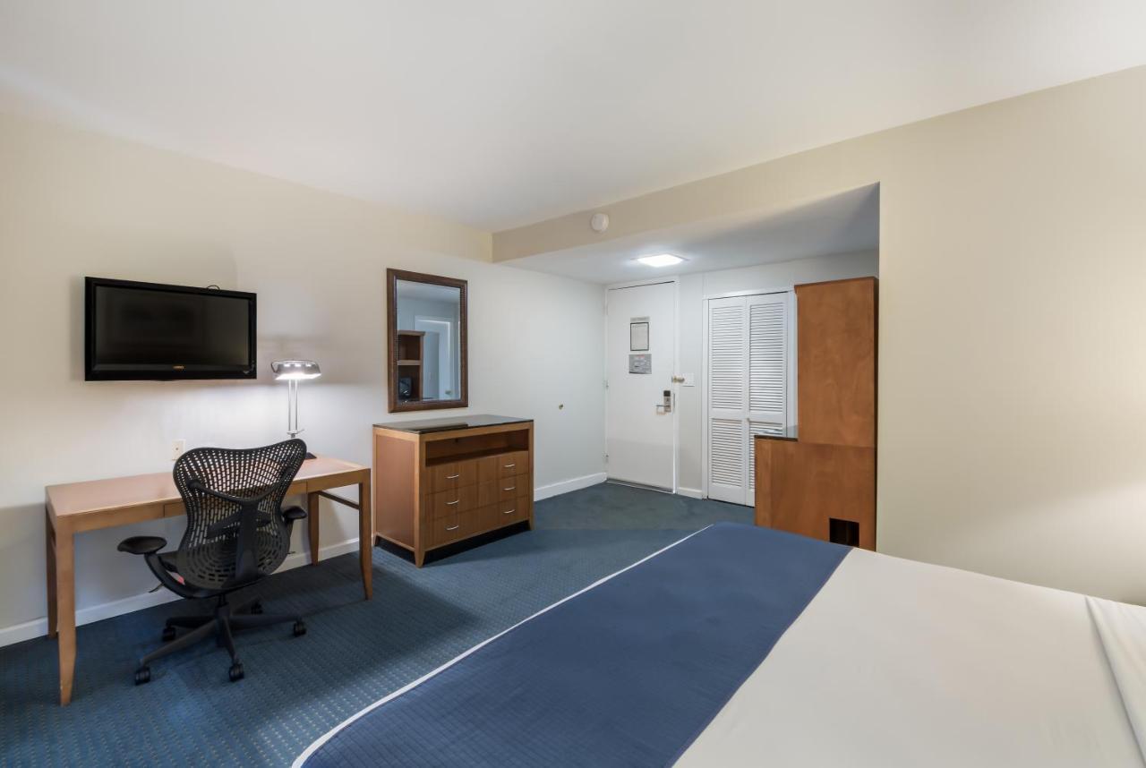 Americas Best Value Inn-Painted Post Ngoại thất bức ảnh
