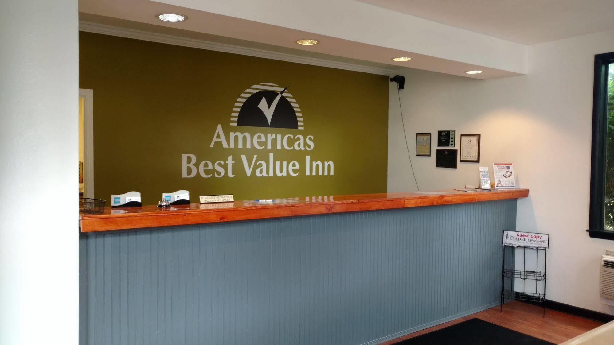 Americas Best Value Inn-Painted Post Ngoại thất bức ảnh