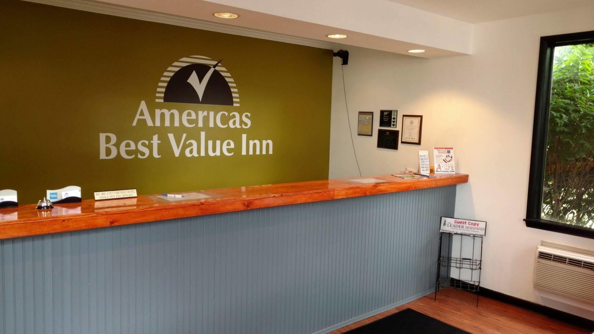 Americas Best Value Inn-Painted Post Ngoại thất bức ảnh